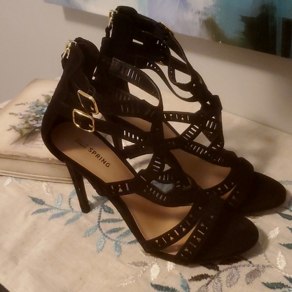 Shoes - Stilettos - Picture 4 of 13